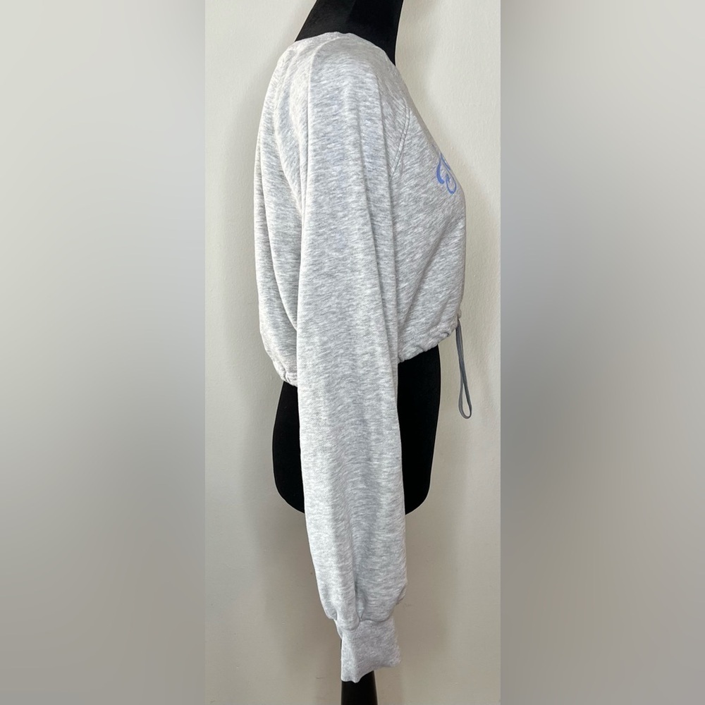 Bershka Gray cropped San Francisco long sleeve sweatshirt. Size Medium Large EUC - Picture 5 of 7